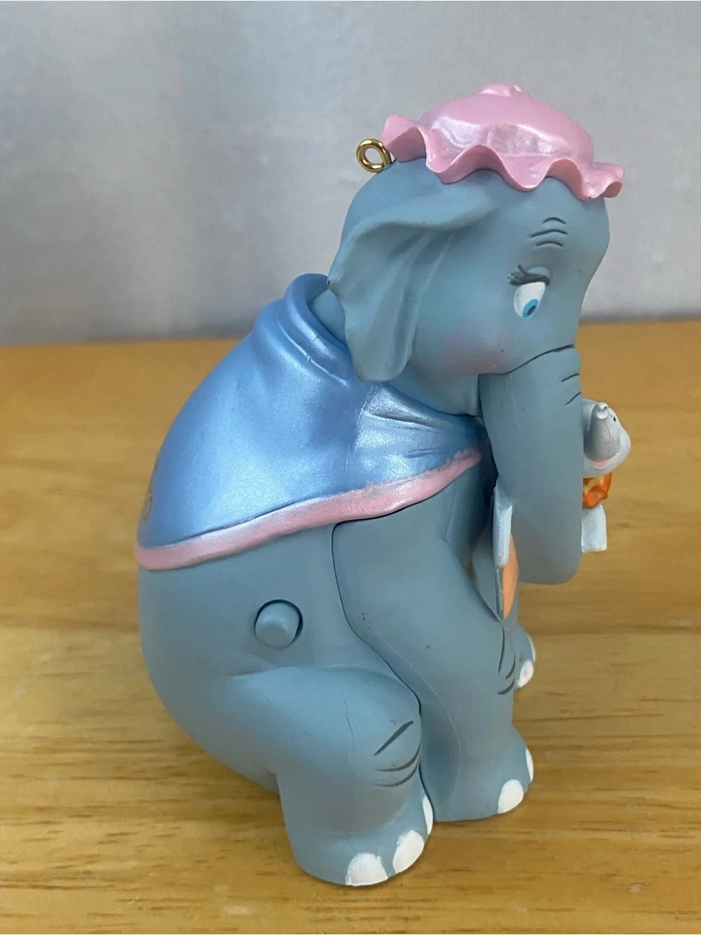2014 Disney Hallmark Christmas Ornament Baby Mine Dumbo Magic Sound